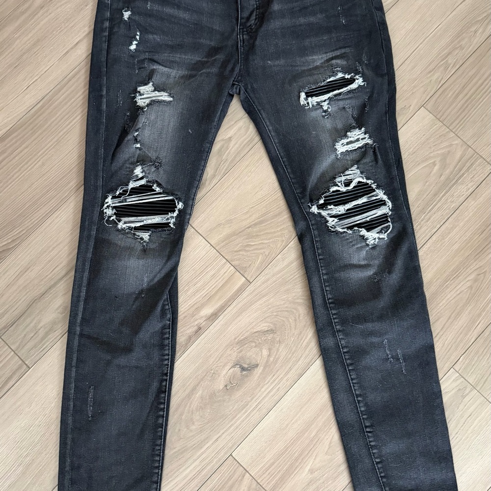 AMIRI MX1 Black Leather Patch Ripped Distressed Skinny SZ 38 Jeans. See desc